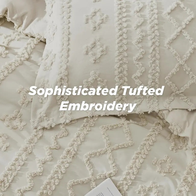 Tufted Boho Jacquard Comforter 3-Piece Set (1 Comforter + 2 Pillow Shams)