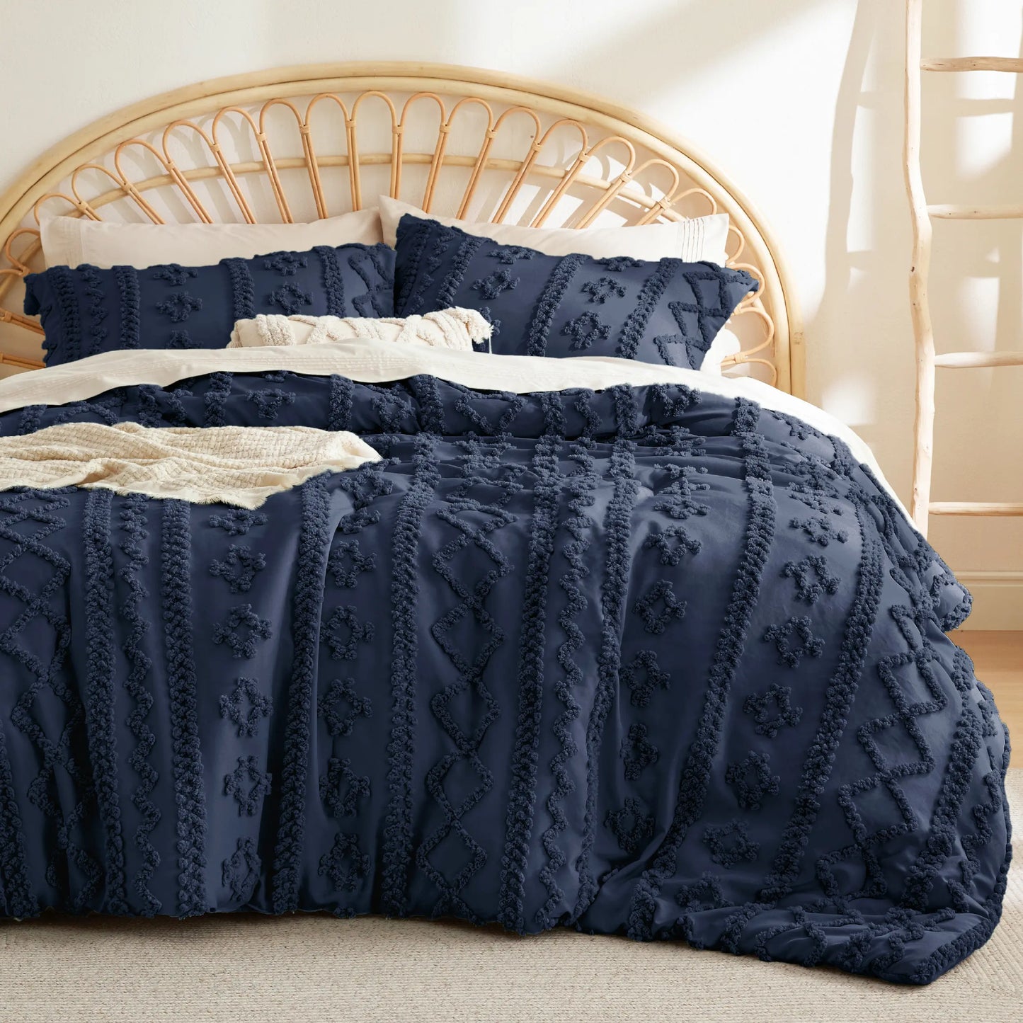 Tufted Boho Jacquard Comforter 3-Piece Set (1 Comforter + 2 Pillow Shams)