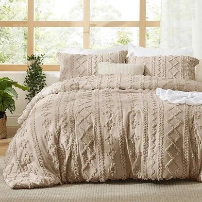 Tufted Boho Jacquard Comforter 3-Piece Set (1 Comforter + 2 Pillow Shams)