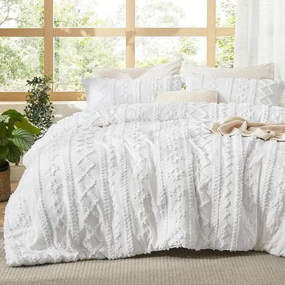 Tufted Boho Jacquard Comforter 3-Piece Set (1 Comforter + 2 Pillow Shams)