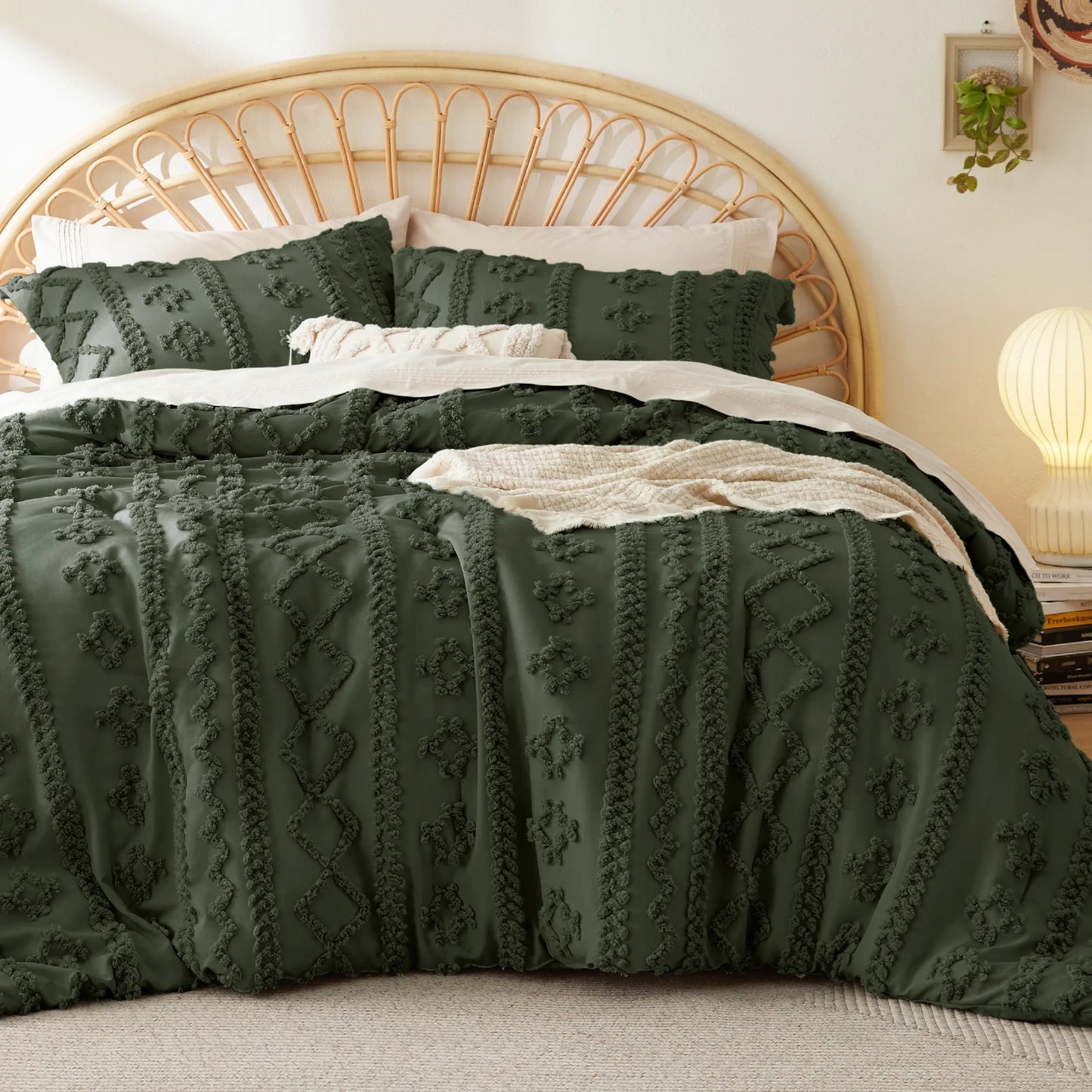 Tufted Boho Jacquard Comforter 3-Piece Set (1 Comforter + 2 Pillow Shams)